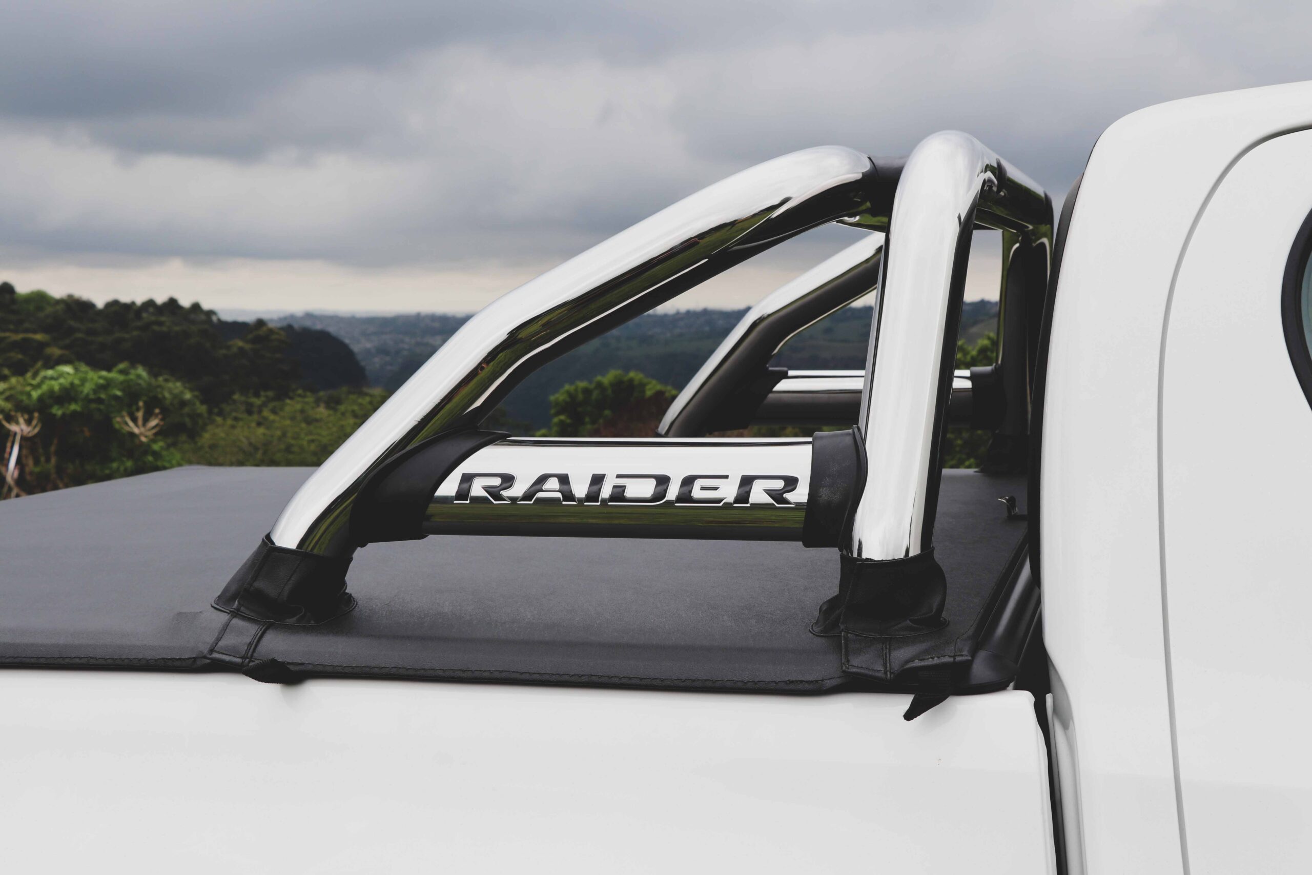 Artav Toyota Hilux 6 Bend Sports Bar Double Cab & Extended Cab Auto