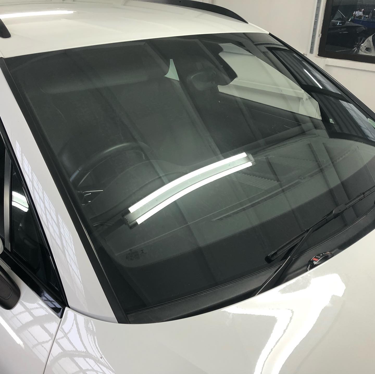 Windscreen Skin External Windscreen Protection Film Auto Tech Systems