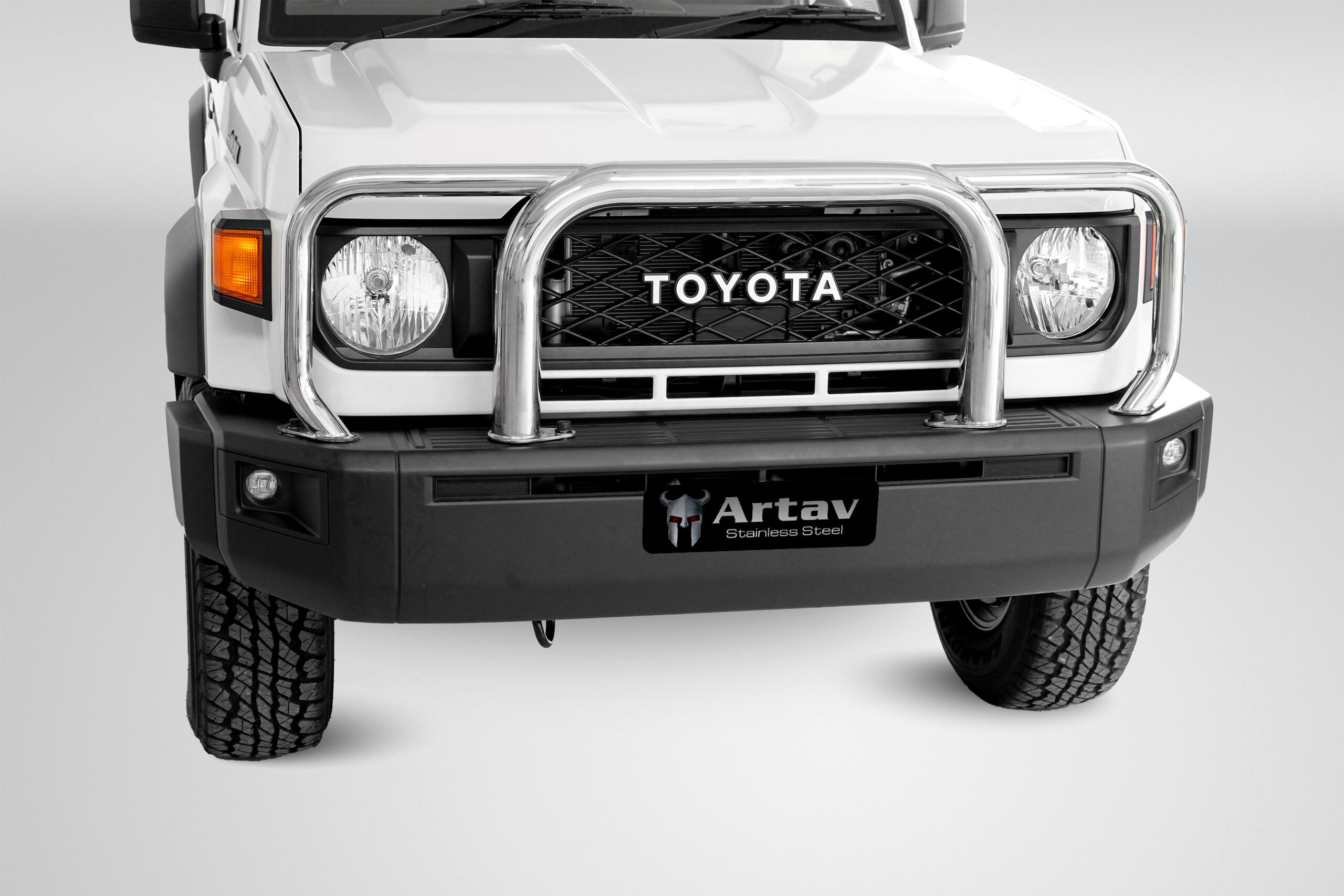 Artav Toyota Landcruiser 70 Series Grill Guard