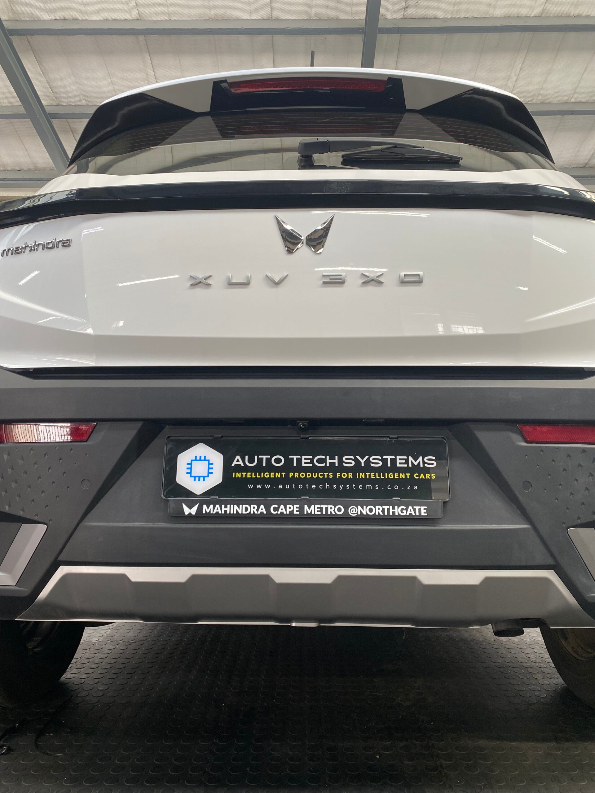 Mahindra 3XO Rear View Camera System
